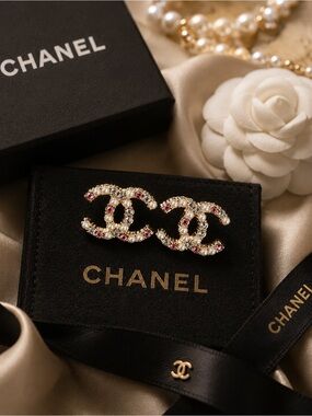 Gold CC Earrings with Pearls and Pink Crystals